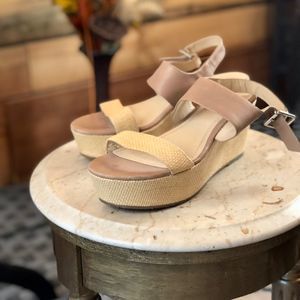 Calvin Klein Loraine Platform Sandal